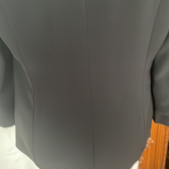 Cute little black Blazer - Picture 5 of 7